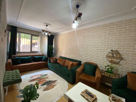 Acill Buca Laleli Mah.de Onat Caddesi Yakını 2+1 100m2+40m2 Süper Hobi Bahçeli Dgazlı Satılık Daire