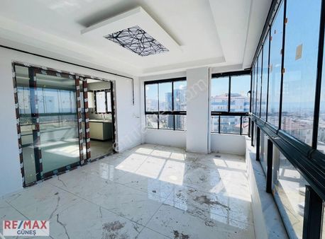 Çamurlu Mahallesi'nde 4,5+1 H-sarsız Daire