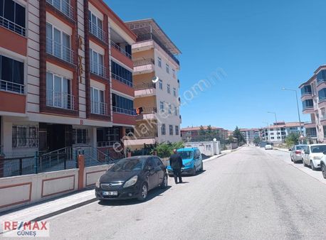 Yeşiltepe De Satılık 3+1 Daire