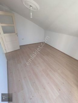 Ulusoy Caddesinde Kiralık 2+1