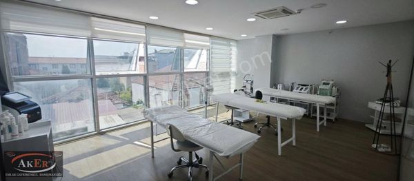 Devren Satılık Güzellik Merkezi Oturmuş Müşterisi Olan Merkezde
