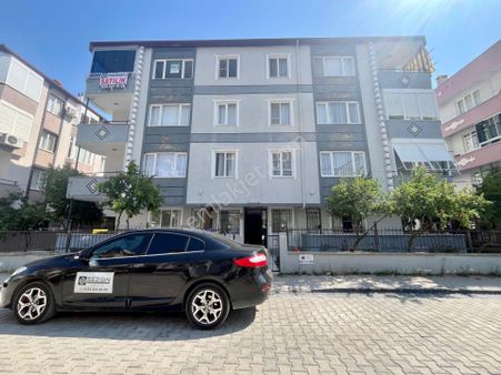 Akçay Sezgin Emlak'tan Ön Cephe Yüksek Kredili Satılık 2+1 Daire