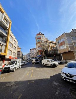 Zeytinburnu Veliefendi De Satılık Giriş Dubleks Bos 2 Kat İşyeri