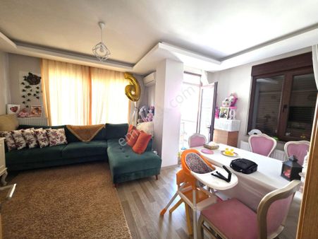 Acil Satılık 70 M2 2+1 Daire