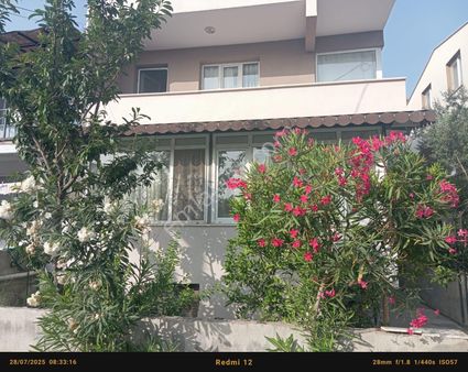 Ays Den Komple Satılık Bina