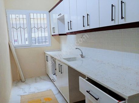 Buca İnönü De Giriş Kat Daıre