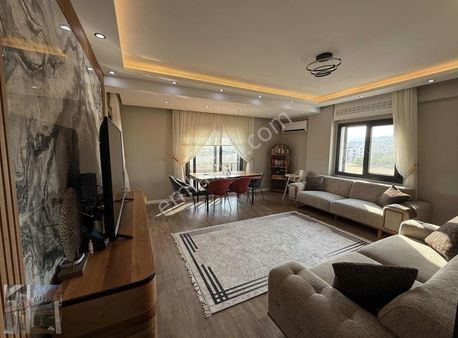 Doğa Koleji Mevkiinde 140 M2 Ebeveyn Banyolu Büyük 3+1