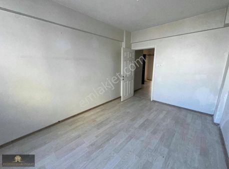 Bayrampaşa Bahçeli Satılık Daire