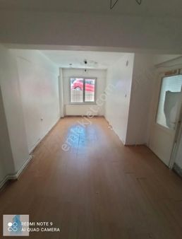Güngören Güneştepe De Acil Satılık 2+1, 85 M2 Daire