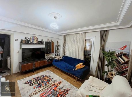 Gaziemirde 2+1 D.gazlı,ebeveyn Banyolu,108m2 Satılık Daire