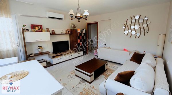 İzmir Bornova Atatürk Mahallesinde Satılık 3+1 Daire