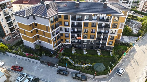 Silivri Yeni Mh. Corner Residence Boş Ara Kat 1+1