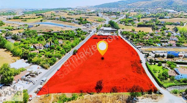 Yuşadan Çatalca Kaleiçinde Ana Cadde Üstü 2.600 M² Fırsat!