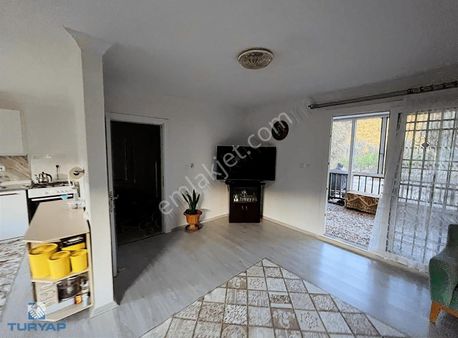 Torbalı Karakızlar Mah 3405m2 Evi Olan Müstakil Parsel Arazi
