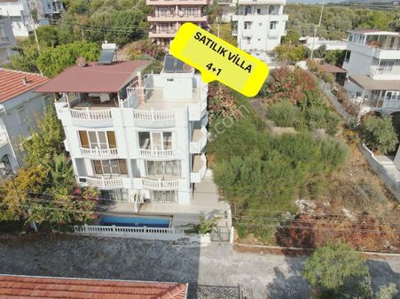 Didim Fevzipaşa Uslu Sitesinde Satılık Tripleks Villa 4+1