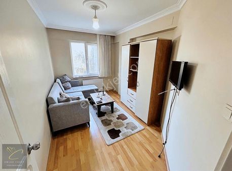 Dumlupınar Merkez'de 2+0 Site İçi Eşyalı Kiralık Daire