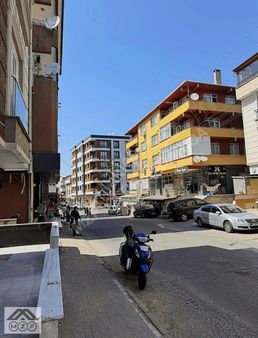 İstasyon Cad Üzeri 70+30m2 Dükkan