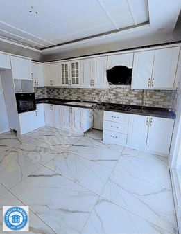 Wınstown Avm Civarında Satılık 3+1 Daire