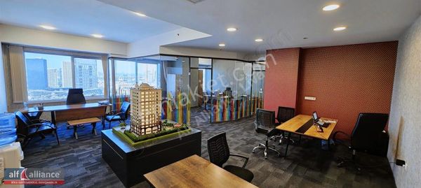 My Offıce 212'de 246m² 3'lü Birleşik Ofis (15 Otopark+27m²depo)
