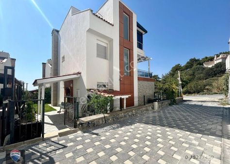 Marina Mevkii Atasoy Villaları Köşe Konum Tripleks Satışta...