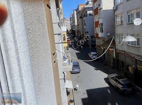 Fatih Kocamustafapaşa Mah. Merkezi Konumda 2+1 Satılık Daire!