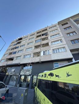 Reno Fabrikası Karşısında Asansörlü 2+1 130 M2 Satılık Daire