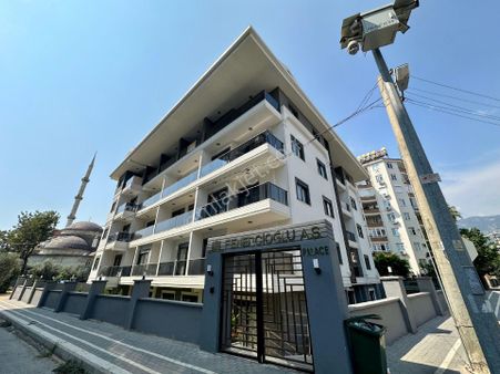 1+1 Satılık Cloepatra Pplajınayakın Daire