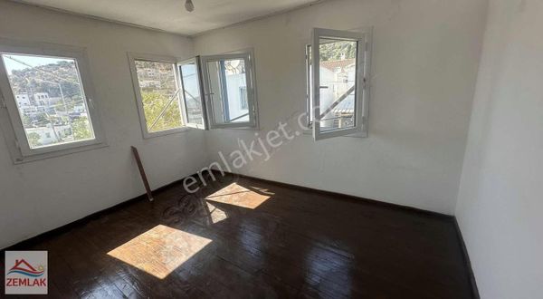 Bodrum Gürece De Kiralık 2+ 1 Üst Kat Daire