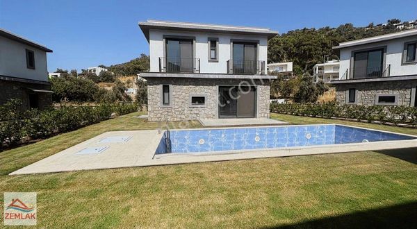 Bodrum Torba'da 4+ 1 Müstakil Havuzlu Satılık Villa