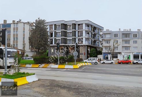 Satılık 1+1 Cadde Cephe Daireler