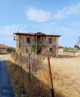 Çanakkale Çan Koyunyeri Köyünde Satılık Taş Ev