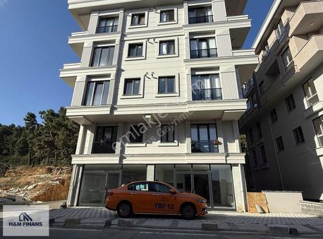 Çekmeköy Merkez Mah. Kiralık Geniş Ve Ferah Sıfır Bina 2+1 Daire