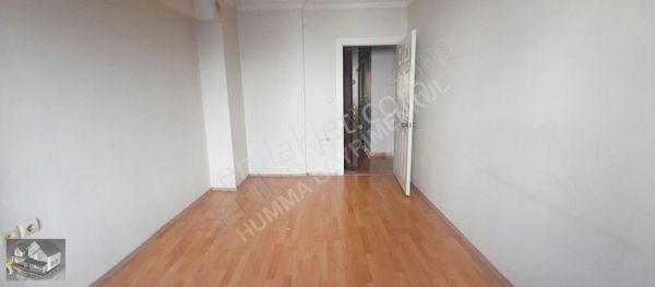 Eyüpsultan Gümüşsuyunda 2+1 Ara Kat Krediye Uygun Satılık Daire