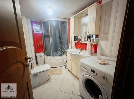 Yayla'da Her Katta Tek Daire 4+1 Krediye Uygun 165 M² Asansör'lü