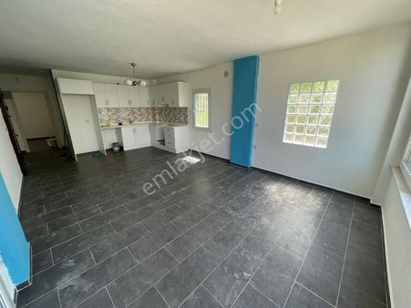 Favori'den 2+1 Bahçe Katı Düz Giriş Ferah Daire