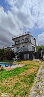 Sapanca İlimiyde 5+2 Sıfır Villa Gör Manzaralı Satılık