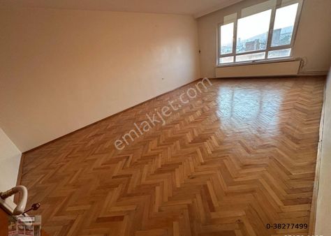 Kurtuluş Emlak Tan Kurtuluş Kımız Sk.da 3+1 Bağımsız Salon, Ara Kat