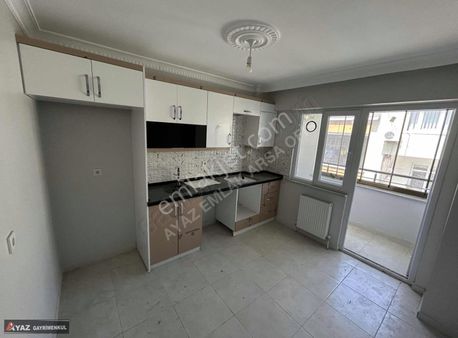 Ayaz Emlak'dan Sultangazi İsmetpaşa Mahallesinde Satılık Dublex