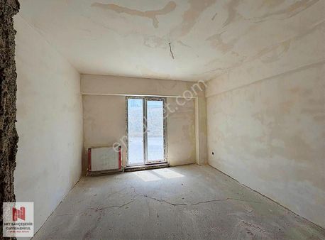 Bahçeşehire Komşu, Havalimanına Yakın Sıfır 3+1 Fırsat Daire