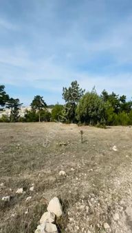 Balıkesir Dursunbey Emeksiz Köyünde Yola Cephe 1.826m2 Tarla