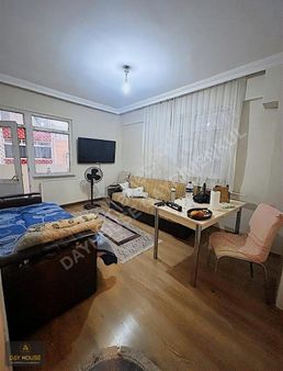 Day House Gayrimenkulden 2+1 Ara Kat Daire