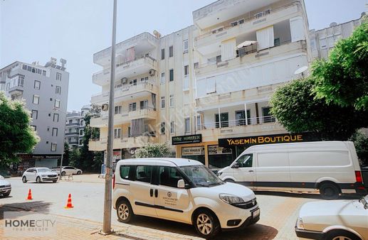 Alanya Mahmutlar 2+1 Merkezi Konumda 90m2 Denize 50metre Fırsaat