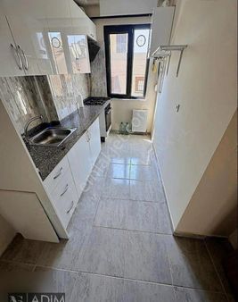 28 Bin Tl Kiracılı, 2.katta, Asansörlü Ayrı Mutfaklı 2+1 Ara Kat