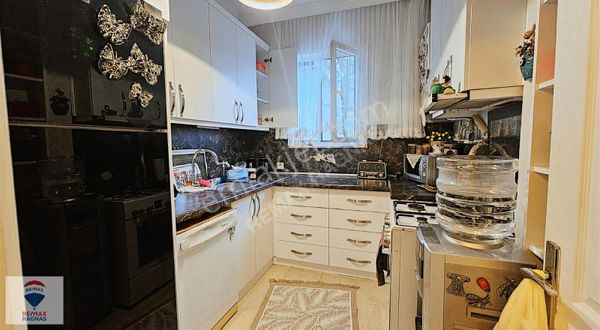 Beykoz/yalıköyde Müstakil Bahçeli Satılık 3+1