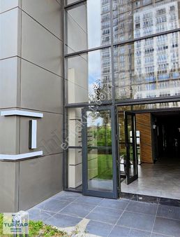 Avrupark Hayat Kısa Katlı Blok Teraslı 1+1 Daire