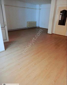 Hacı Yusuf Mah'de 3+1 Çarşının Göbeği 140 M2 Satılık Daire