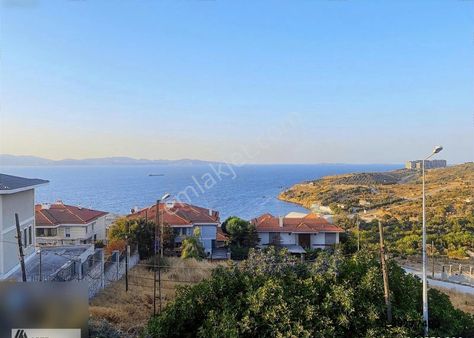 Hacı Yusuf Mah.250 M2 Deniz Manzaralı 4+1 Satılık Triplex Villa