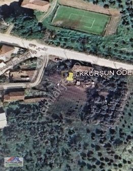 Ödemişte Tek Tapulu Konut İmarlı 882 M2 Satılık Arsa