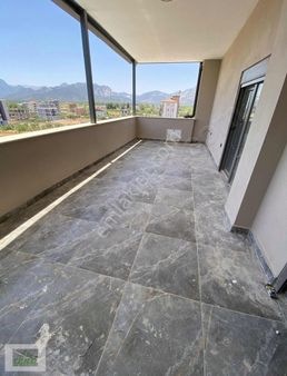 Site İçerisinde Yerden Isıtmalı Geniş 5+1 Dubleks Daire