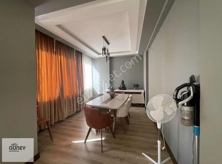 Güney,den Satılık Site İçerisinde Doğalğazlı Süper Lüx Daire